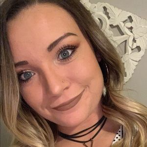 Meet your Posher, Savanah